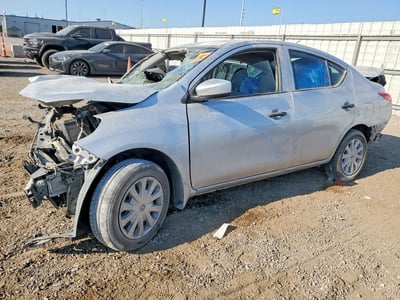 3N1CN7AP5JL****** 2018 Nissan Versa