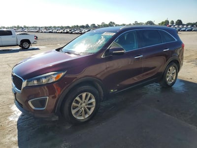 5XYPGDA58HG****** 2017 Kia Sorento
