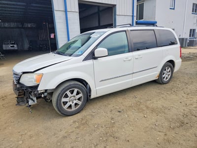 2A4RR5DG9BR****** 2011 Chrysler Town & Country