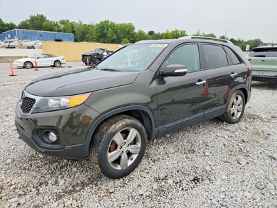5XYKU3A69DG****** 2013 Kia Sorento