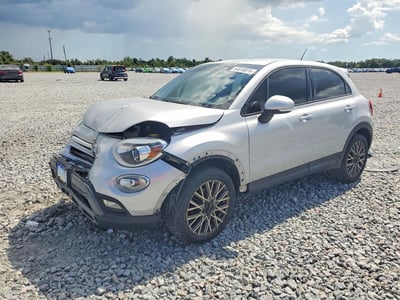 ZFBCFYCT8GP****** 2016 Fiat 500X