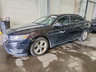 2016 Ford Taurus