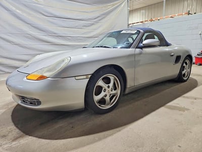 WP0CA2987YU****** 2000 Porsche Boxster