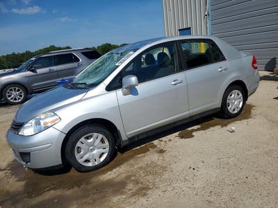 3N1BC1AP8AL****** 2010 Nissan Versa