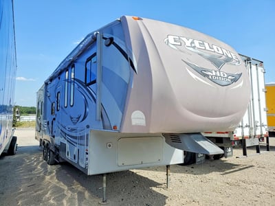 5SFCG3629CE****** 2012 Heartland RV Cyclone