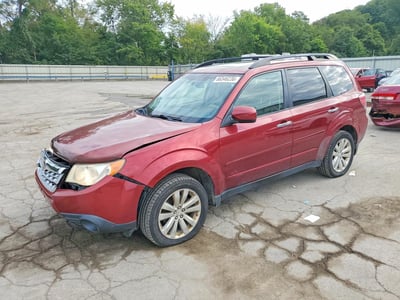 JF2SHADC8DH****** 2013 Subaru Forester
