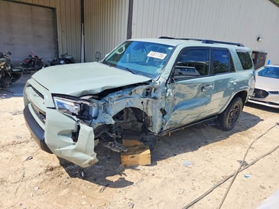 JTETU5JR8N6****** 2022 Toyota 4Runner