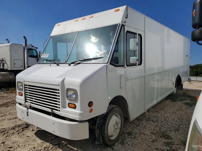 4UZAAPBW16C****** 2006 Freightliner MT45 Chassis