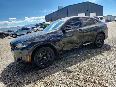 2023 BMW X4