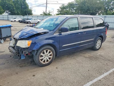 2C4RC1BG5ER****** 2014 Chrysler Town & Country