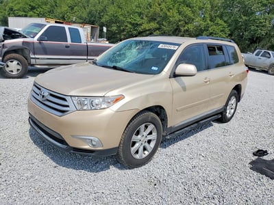 5TDZK3EH2CS****** 2012 Toyota Highlander