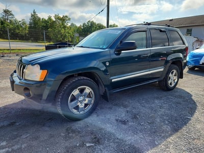 1J4HR58N65C****** 2005 Jeep Grand Cherokee