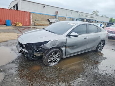 3KPF24AD2PE****** 2023 Kia Forte