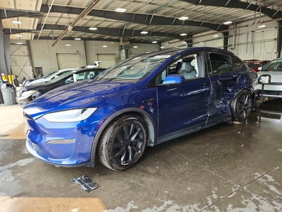 7SAXCBE60NF****** 2022 Tesla Model X