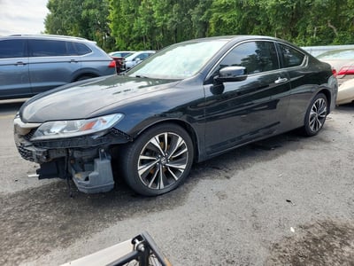 1HGCT1B87HA****** 2017 Honda Accord