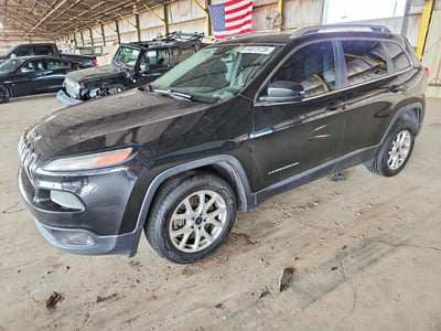 1C4PJLCB5GW****** 2016 Jeep Cherokee