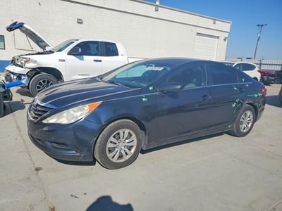 5NPEB4AC2BH****** 2011 Hyundai Sonata