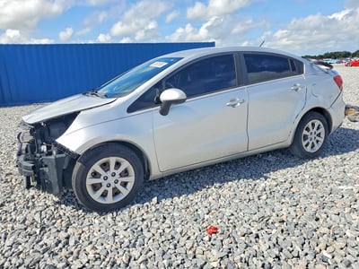 KNADM4A33H6****** 2017 Kia Rio