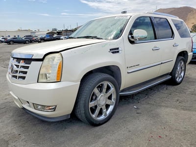 1GYEC638X7R****** 2007 Cadillac Escalade