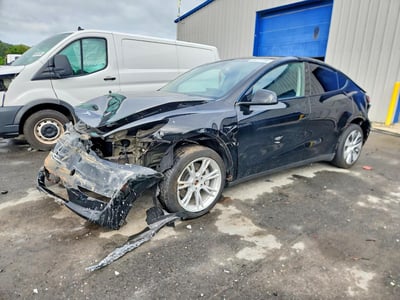 7SAYGDEE6PA****** 2023 Tesla Model Y