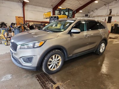 5XYPGDA59HG****** 2017 Kia Sorento