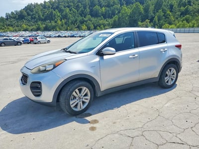 KNDPMCAC5H7****** 2017 Kia Sportage