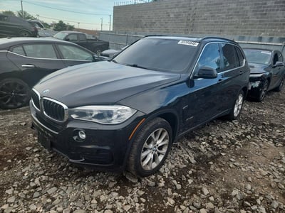 5UXKR0C54G0****** 2016 BMW X5