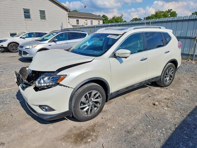 5N1AT2MV9FC****** 2015 Nissan Rogue