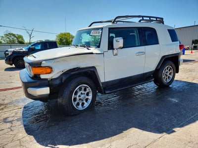 JTEBU4BF8CK****** 2012 Toyota FJ Cruiser