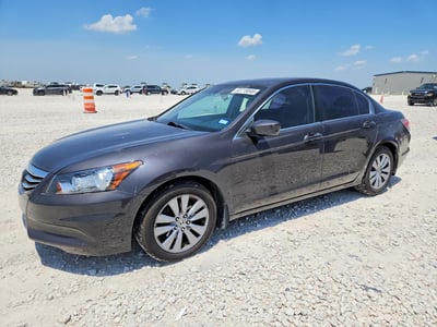 1HGCP2F7XBA****** 2011 Honda Accord