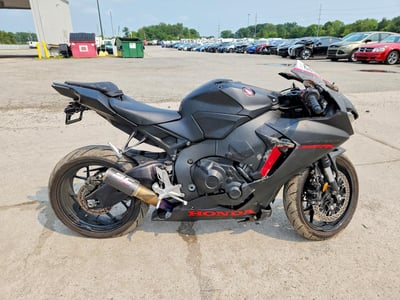 JH2SC7718JK****** 2018 Honda CBR1000RR