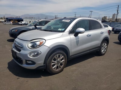 ZFBCFYDT1GP****** 2016 Fiat 500X