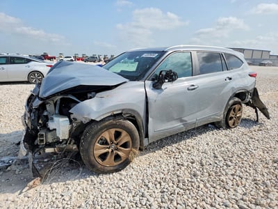 5TDAARAH4PS****** 2023 Toyota Highlander Hybrid