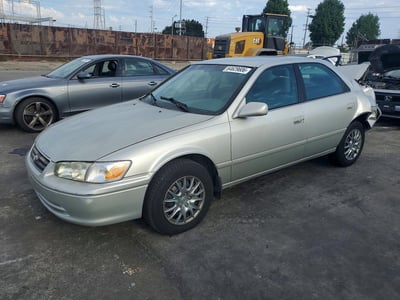 2000 Toyota Camry