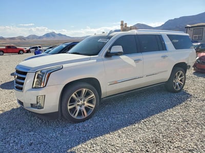1GYS4JKJ3GR****** 2016 Cadillac Escalade
