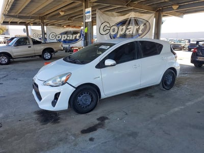 JTDKDTB32F1****** 2015 Toyota Prius C