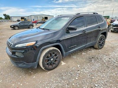 1C4PJLCS5FW****** 2015 Jeep Cherokee