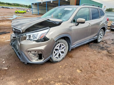 JF2SKAGCXKH****** 2019 Subaru Forester