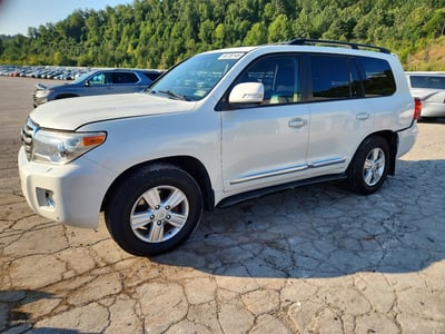 JTMHY7AJ3F4****** 2015 Toyota Land Cruiser