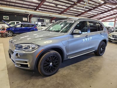 5UXKT0C50G0****** 2016 BMW X5