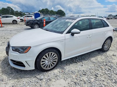 WAUTPBFF9GA****** Salvamento y Destrozados 2016 Audi A3 en Atlanta East