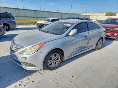 5NPEB4AC9EH****** 2014 Hyundai Sonata