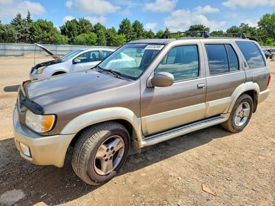 2002 Infiniti QX4