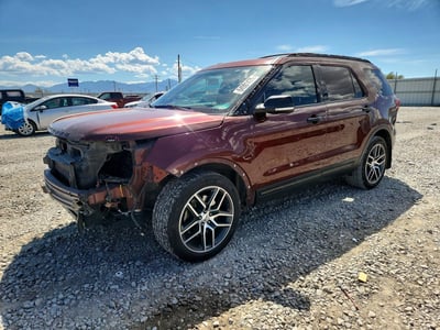 1FM5K8GT7GG****** 2016 Ford Explorer