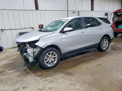 3GNAXUEV9NL****** 2022 Chevrolet Equinox