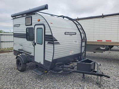 7J3S1EB16PS****** 2023 Sunset Park RV Sunray