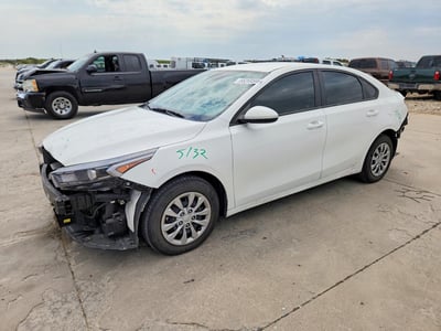 3KPF24ADXRE****** 2024 Kia Forte