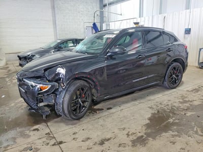 ZASPAKBN2L7****** 2020 Alfa Romeo Stelvio