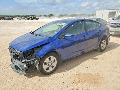 3KPFK4A70HE****** 2017 Kia Forte