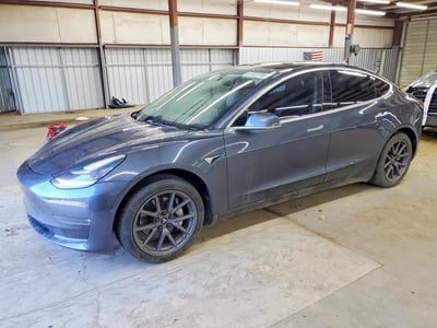 5YJ3E1EA3JF****** 2018 Tesla Model 3